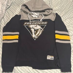 Arena Exclusive Predators hoodie